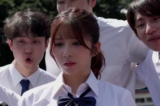 sone-619-em-hoc-sinh-bi-dung-chat-kich-thich-2025